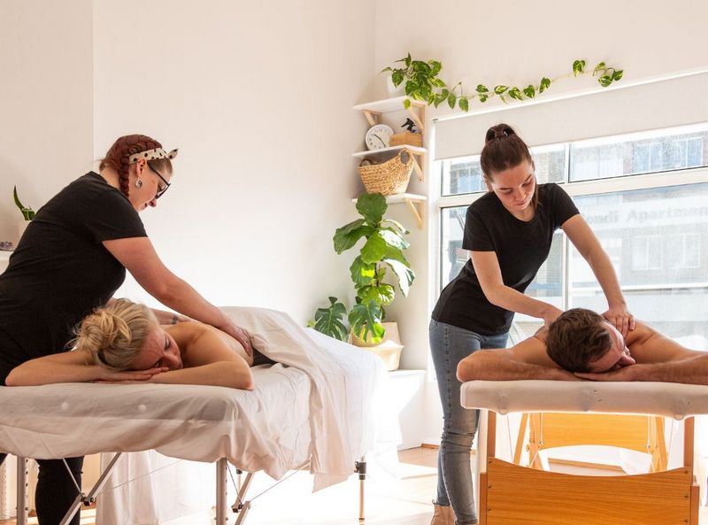 What are the Prenatal Massage Therapy Methods for Alleviating Maternity Discomforts? What are the Prenatal Massage Therapy Methods for Alleviating Maternity Discomforts?